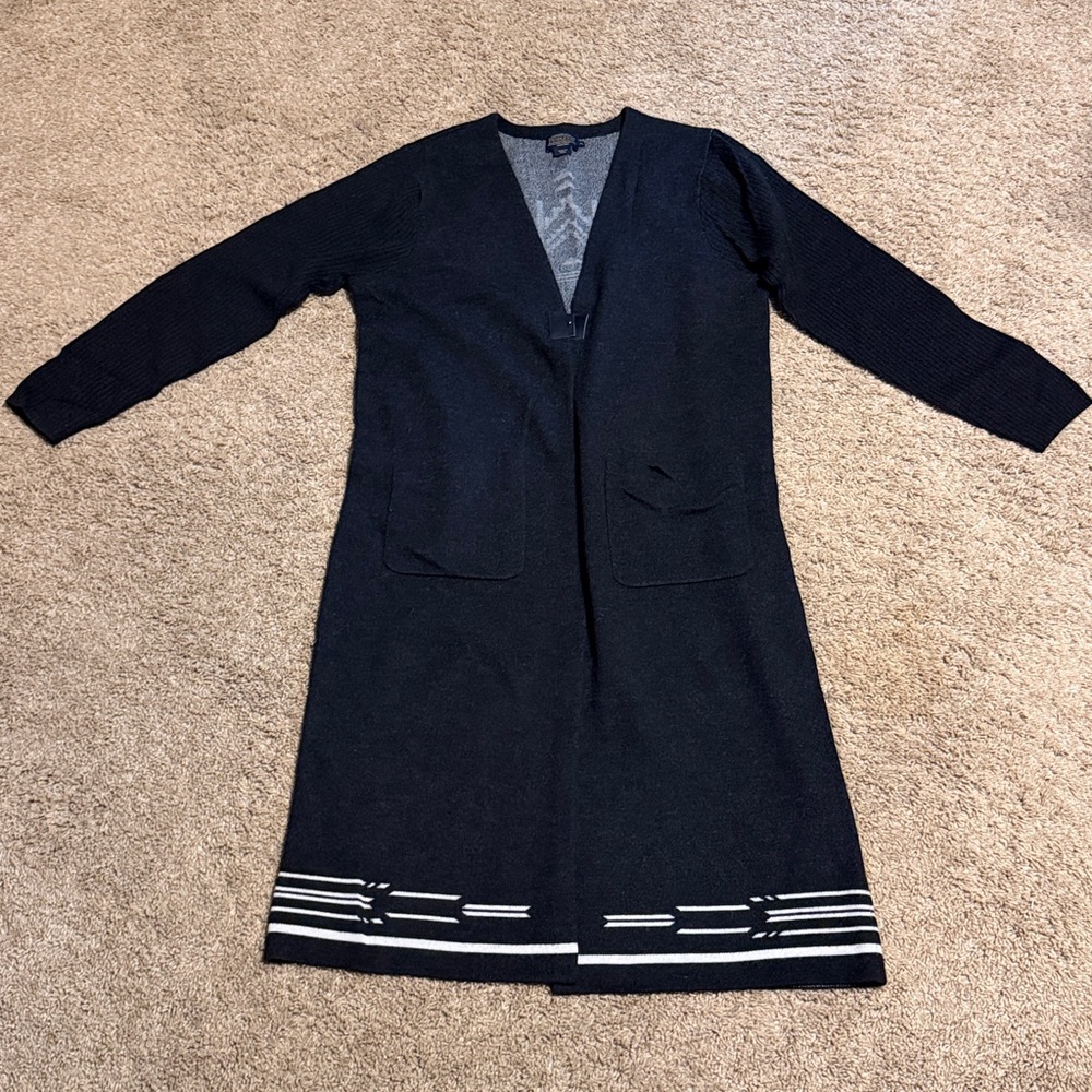 Pendelton open Duster Cardigan black white lambswool